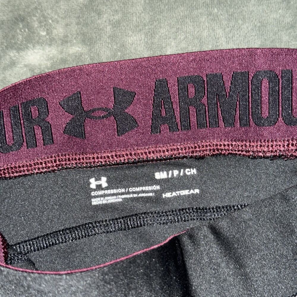 Under Armour Heatgear Compression Cropped Leggings Maroon Black Women's Size S - Picture 3 of 5